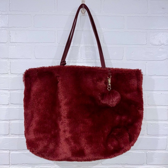 Burgundy Faux Sherpa Shoulder Bag with Wristlet and Cute Faux Sherpa Keychain - Picture 2 of 12